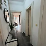 Sandra - 公寓 *