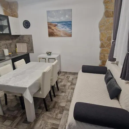 Sandra - Trogir