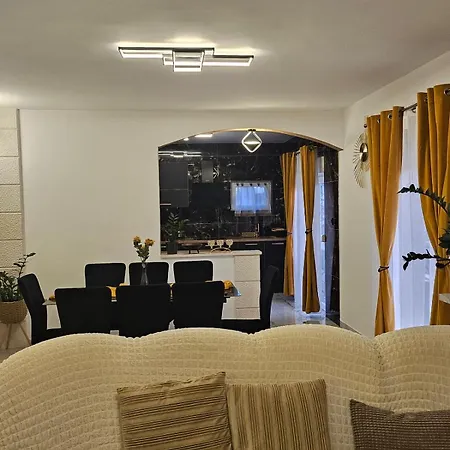 Apartment Sandra - *